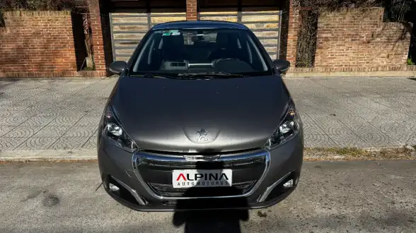 Peugeot 208 1.6 Allure 2017 - foto 2
