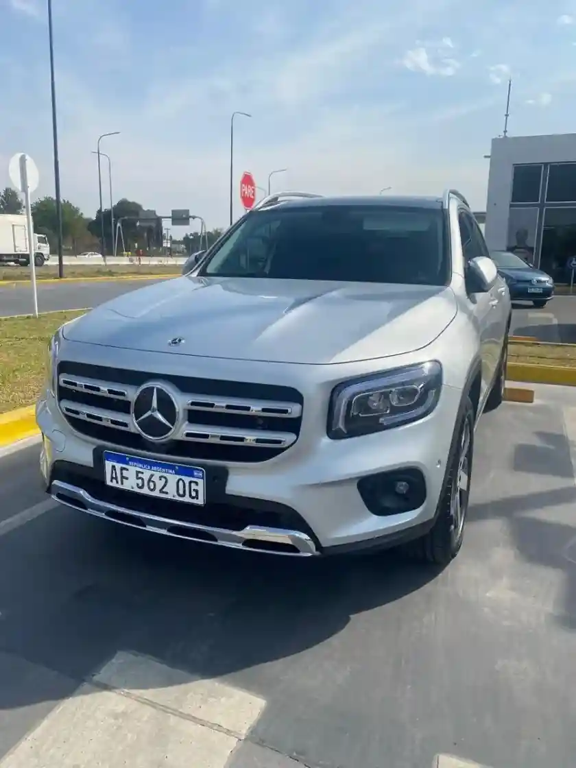 Mercedes-Benz Clase Glb 1.4 Glb200 Advance 163Cv 2022 - foto 1