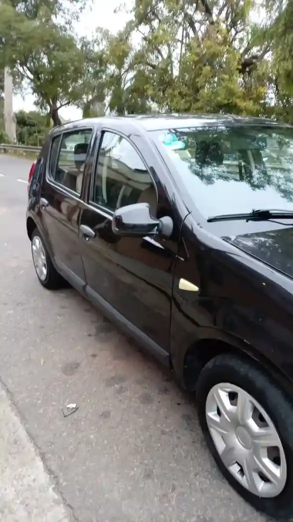 Renault Sandero 1.6 Confort 2011 - foto 4