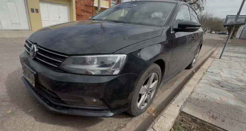 Volkswagen Vento 2.5 Luxury 170Cv Tiptronic 2014 - foto 1