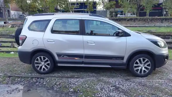 Chevrolet Spin 1.8 Activ Ltz 7As At 105Cv 2017 - foto 3