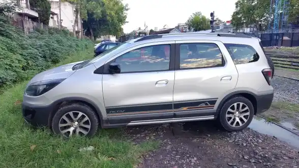Chevrolet Spin 1.8 Activ Ltz 7As At 105Cv 2017 - foto 4