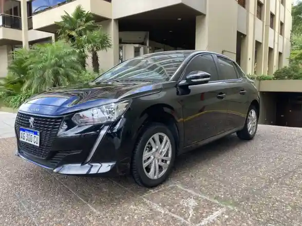 Peugeot 208 1.6 Active Pack 2023 - foto 1