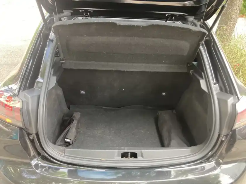 Peugeot 208 1.6 Active Pack 2023 - foto 5