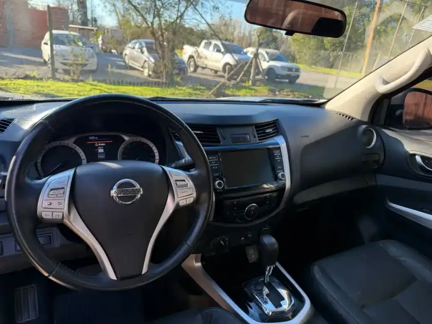 Nissan Frontier 2.3 Le Cd 4X4 At 2021 - foto 3