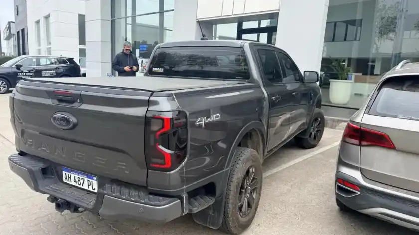 Ford Ranger 3.0 V6 Cd 4X4 Xls At 250Cv 2025 - foto 3