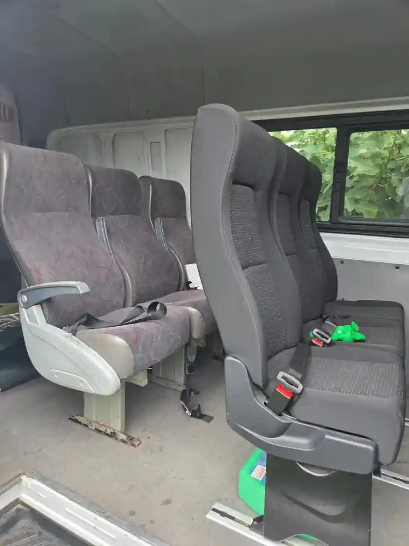 Mercedes-Benz Sprinter 2.1 415 Furgon 3250 Tn Mixto 4+1 Aa 2017 - foto 3