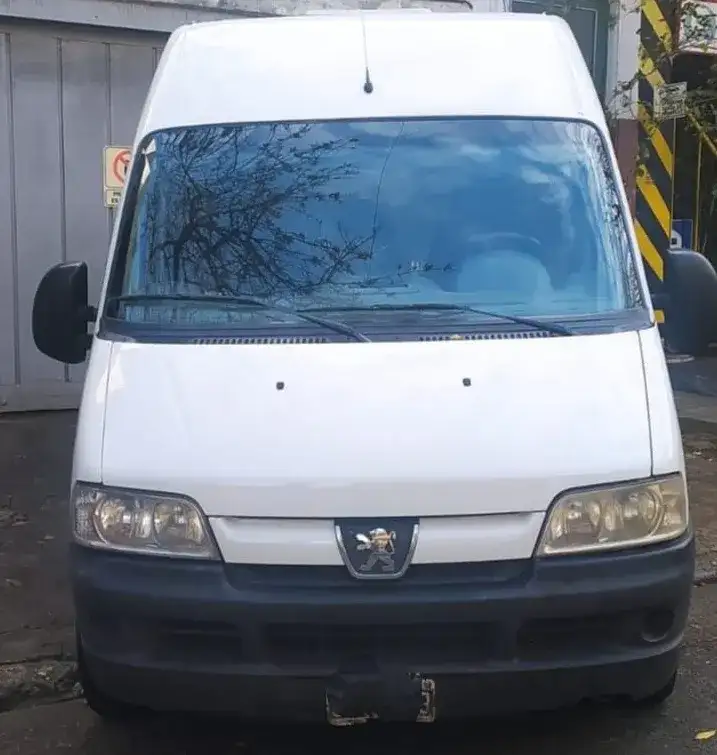 Peugeot Boxer 2.3 Hdi Confort 350Mh Elevado. 2015 - foto 3
