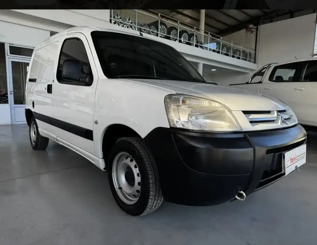 Citroën Berlingo Furgon 1.6 Bussines Hdi 92Cv Am54 2019 - foto 2