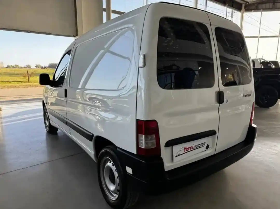 Citroën Berlingo Furgon 1.6 Bussines Hdi 92Cv Am54 2019 - foto 4
