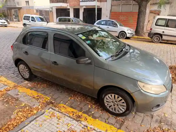 Volkswagen Gol Trend 1.6 Pack I 101Cv 2009 - foto 4