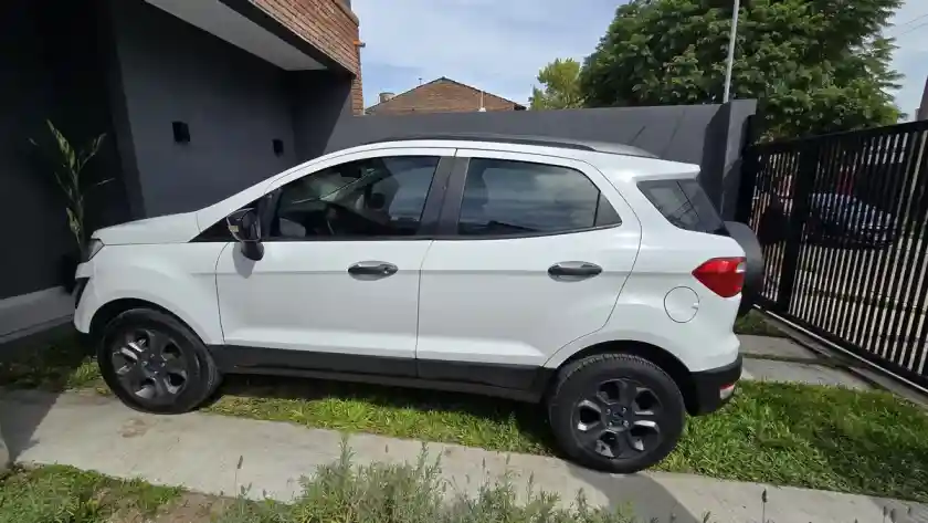 Ford Ecosport 1.5 Freestyle 123Cv 4X2 2018 - foto 3