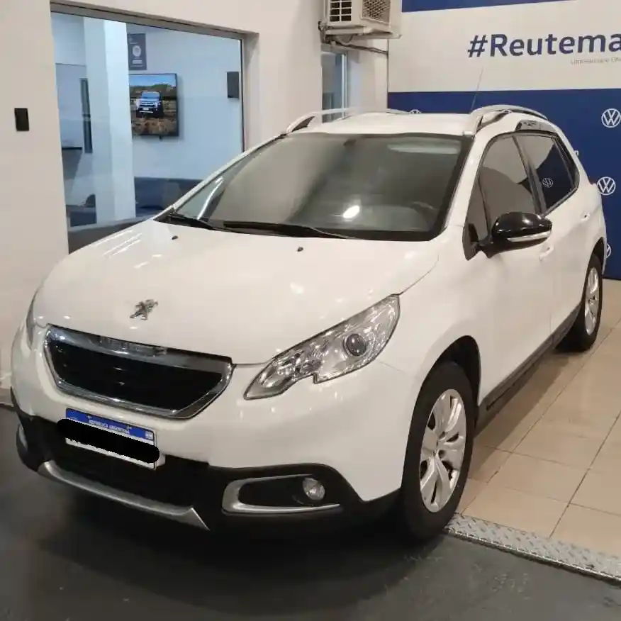 Peugeot 2008 1.6 Allure 2019 - foto 1