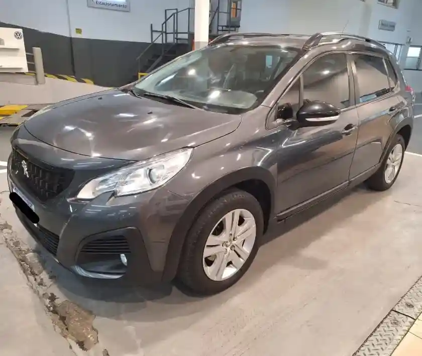Peugeot 2008 1.6 Allure 2022 - foto 1