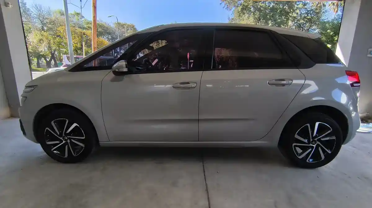 Citroën C4 Picasso 1.6 Hdi 115 Feel Pack 2017 - foto 2