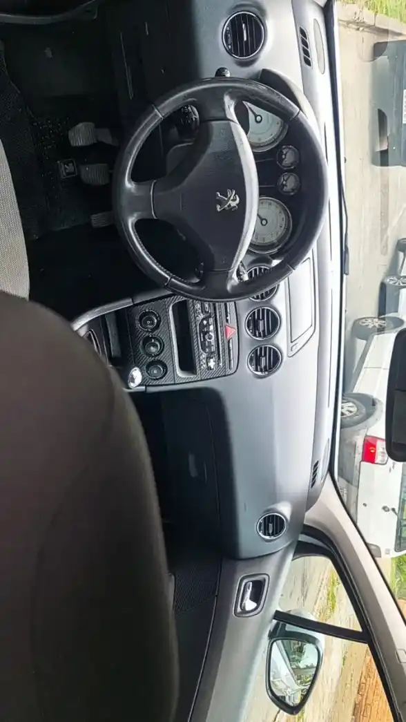 Peugeot 308 1.6 Allure Nav 115Cv 2015 - foto 5