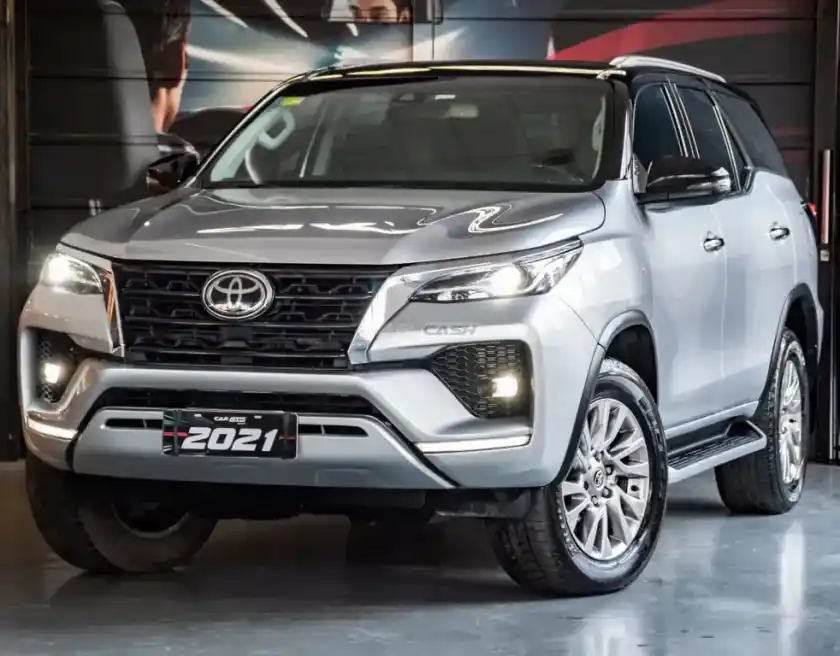 Toyota Hilux Sw4 2.8 Srx 177Cv 4X4 7As At 2021 - foto 1