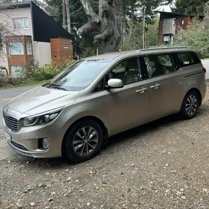 Kia Carnival 2016 - foto 1
