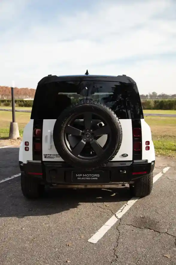Land Rover Defender 2.0 110 P400E Hse X-Dynamic 2024 - foto 4