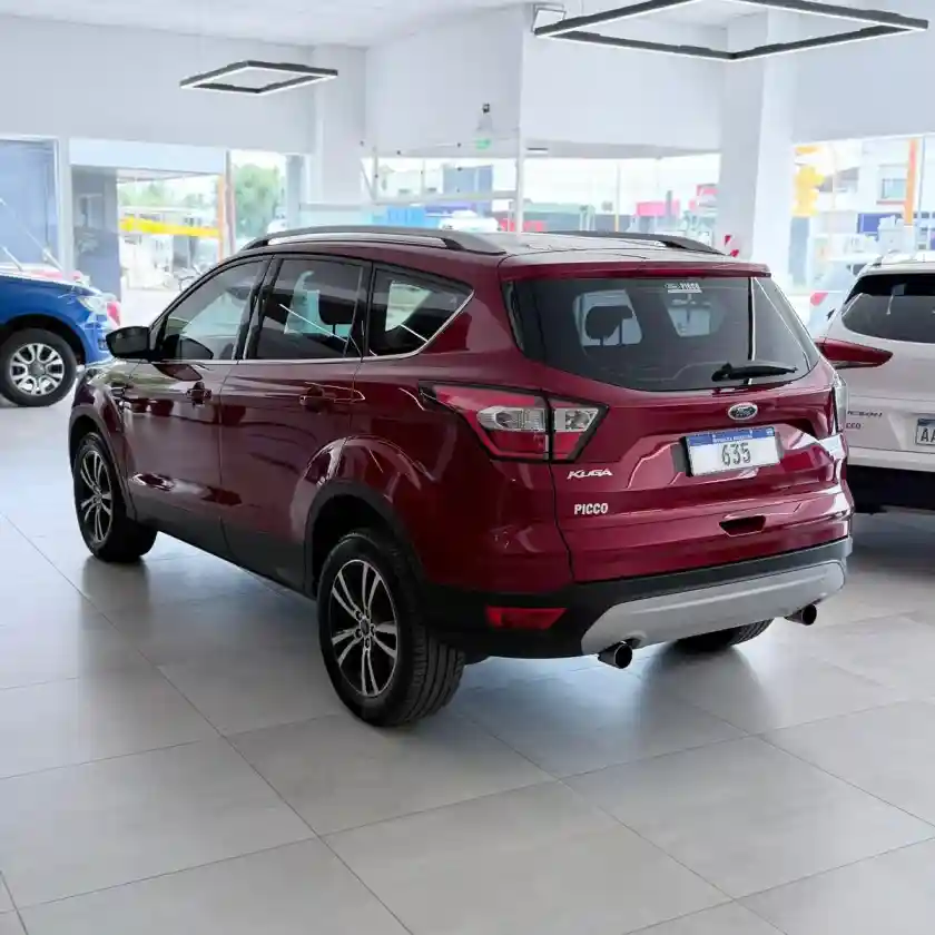 Ford Kuga 2.0 Sel At 4X4 2019 - foto 4