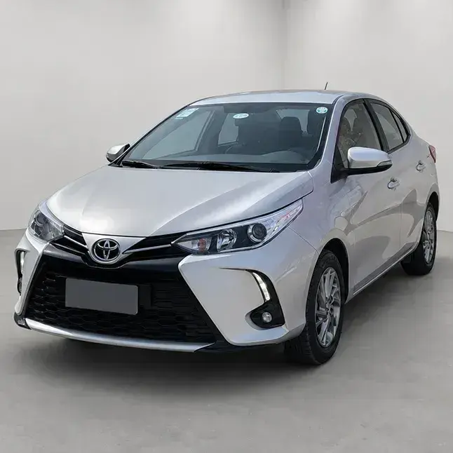 Toyota Yaris 1.5 4 Ptas Xls Cvt L/22 2022 - foto 1
