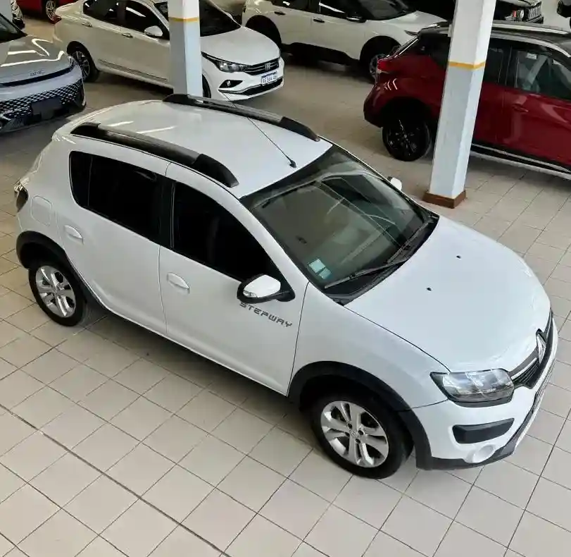 Renault Sandero Stepway 1.6 Privilege 105Cv 2016 - foto 1