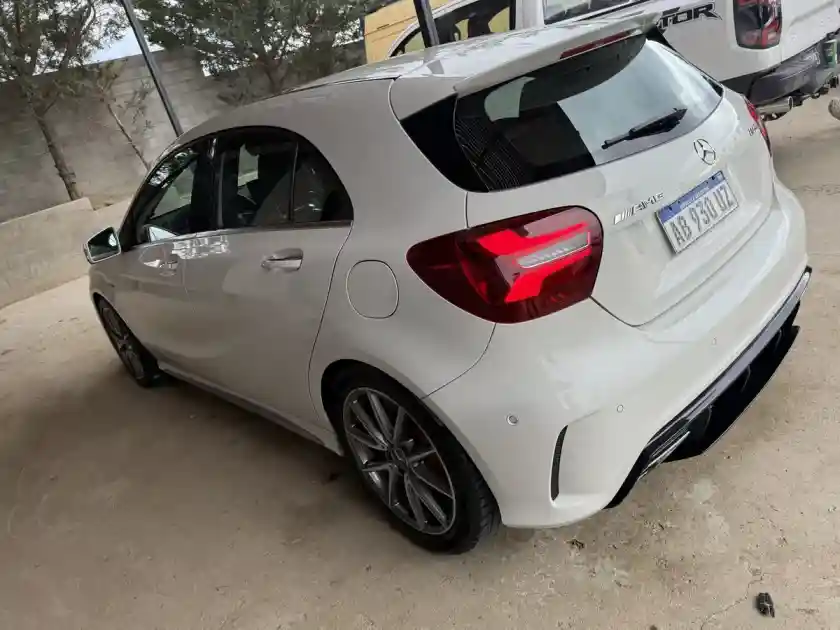 Mercedes-Benz Clase A 2.0 A45 Amg 381Cv 2017 - foto 4
