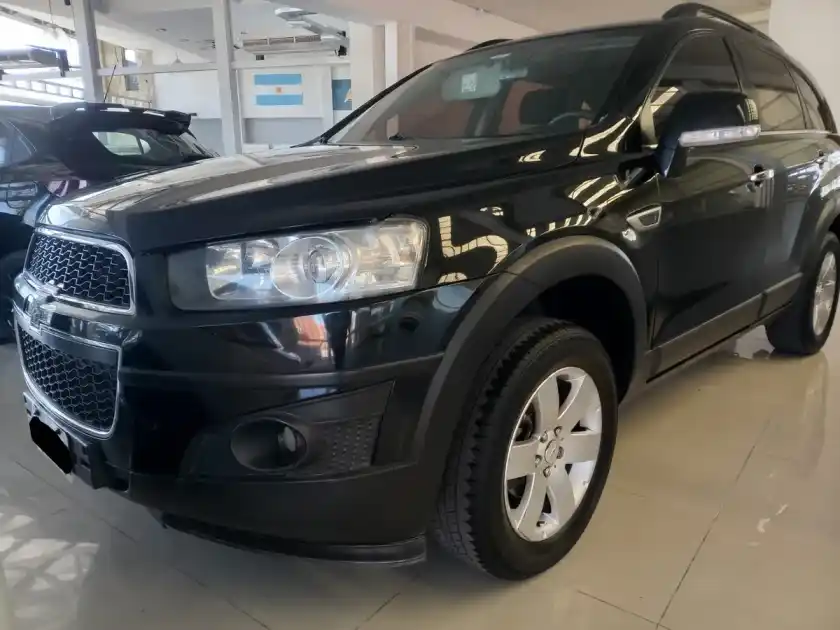 Chevrolet Captiva 2.4 Ls Mt Fwd 167Cv 2014 - foto 3