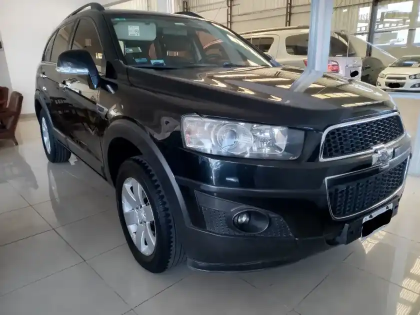 Chevrolet Captiva 2.4 Ls Mt Fwd 167Cv 2014 - foto 4