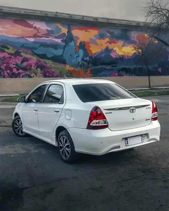 Toyota Etios 1.5 Sedan Xls 2020 - foto 2