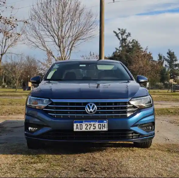 Volkswagen Vento 1.4 Comfortline 150Cv At 2018 - foto 3