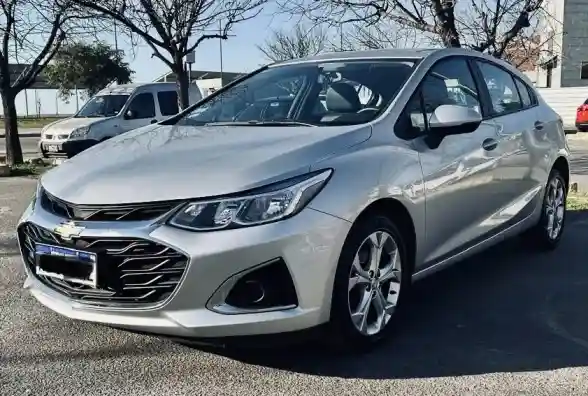 Chevrolet Cruze 1.4 Lt At Sedan 2023 - foto 1