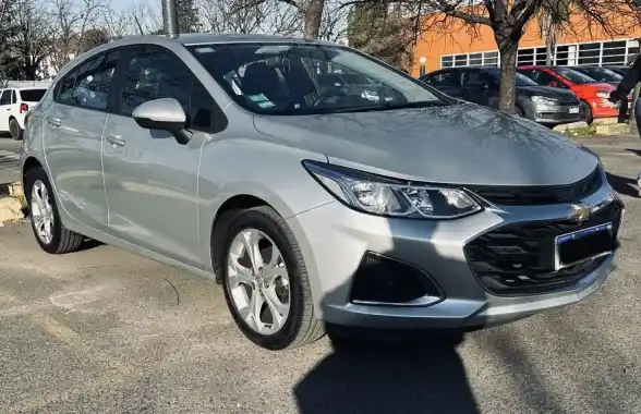 Chevrolet Cruze 1.4 Lt At Sedan 2023 - foto 2