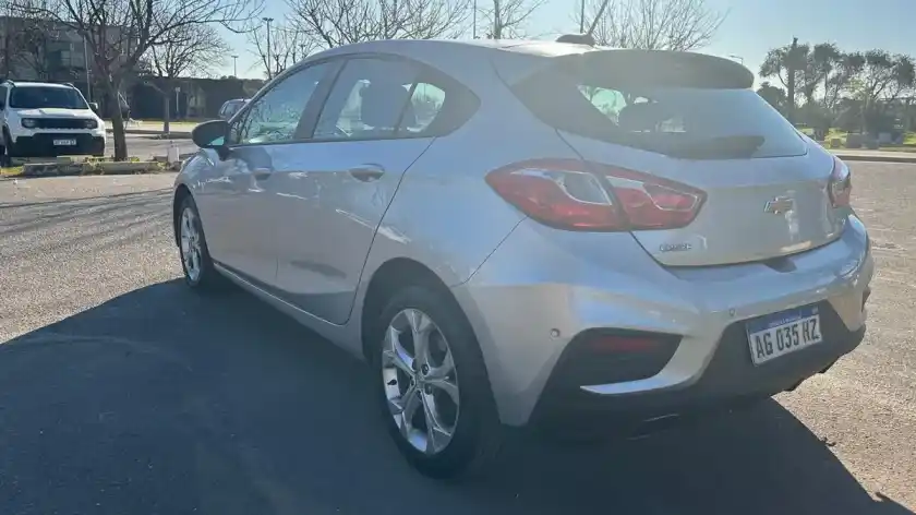 Chevrolet Cruze 1.4 Lt At Sedan 2023 - foto 5