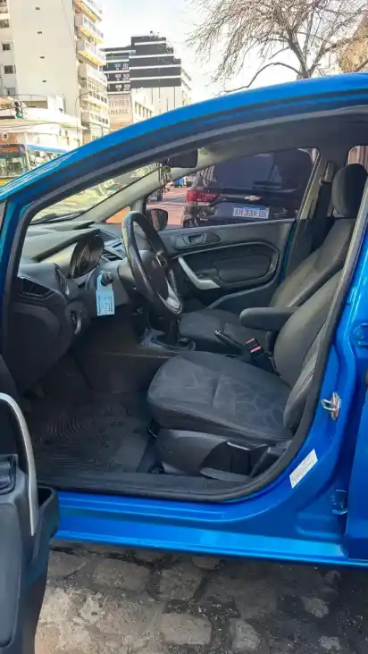 Ford Fiesta Kinetic 1.6 Titanium 120Cv 2013 - foto 3
