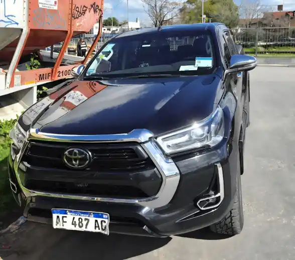 Toyota Hilux Pick-Up 2.8 Cd Srx 204Cv 4X4 M6 2022 - foto 2