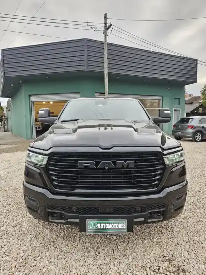 Ram 1500 3.0 Laramie Nigth Edition 4X4 At8 2025 - foto 2