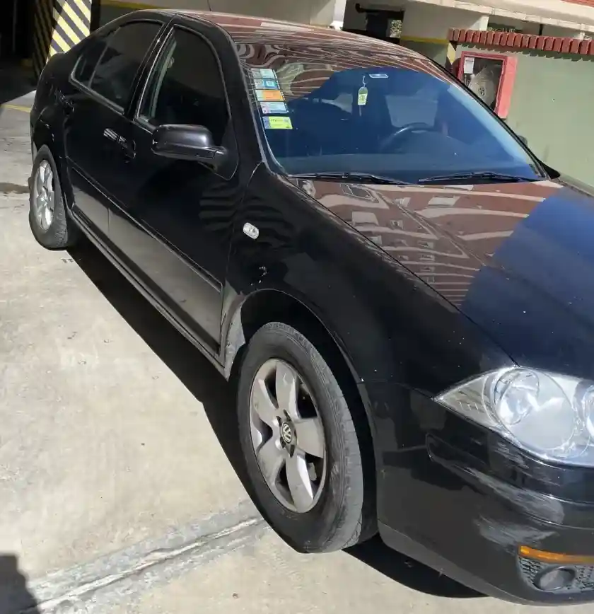 Volkswagen Bora 2.0 Trendline 115Cv 2013 - foto 1