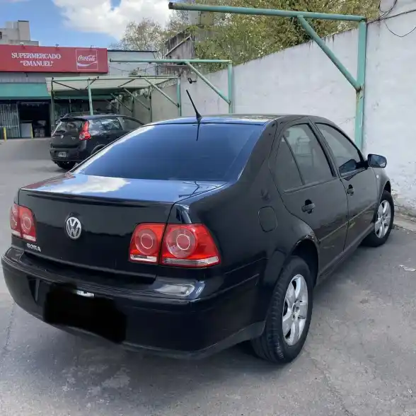 Volkswagen Bora 2.0 Trendline 115Cv 2013 - foto 4