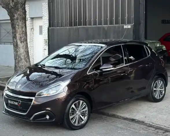 Peugeot 208 1.6 Feline 2017 - foto 1