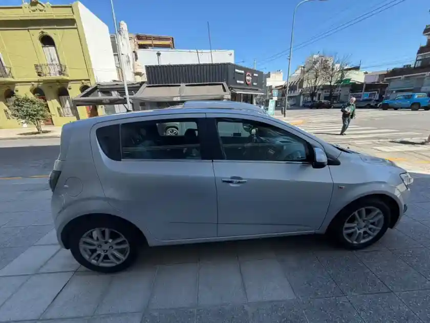 Chevrolet Sonic 1.6 Ltz Mt Mx 2016 - foto 5