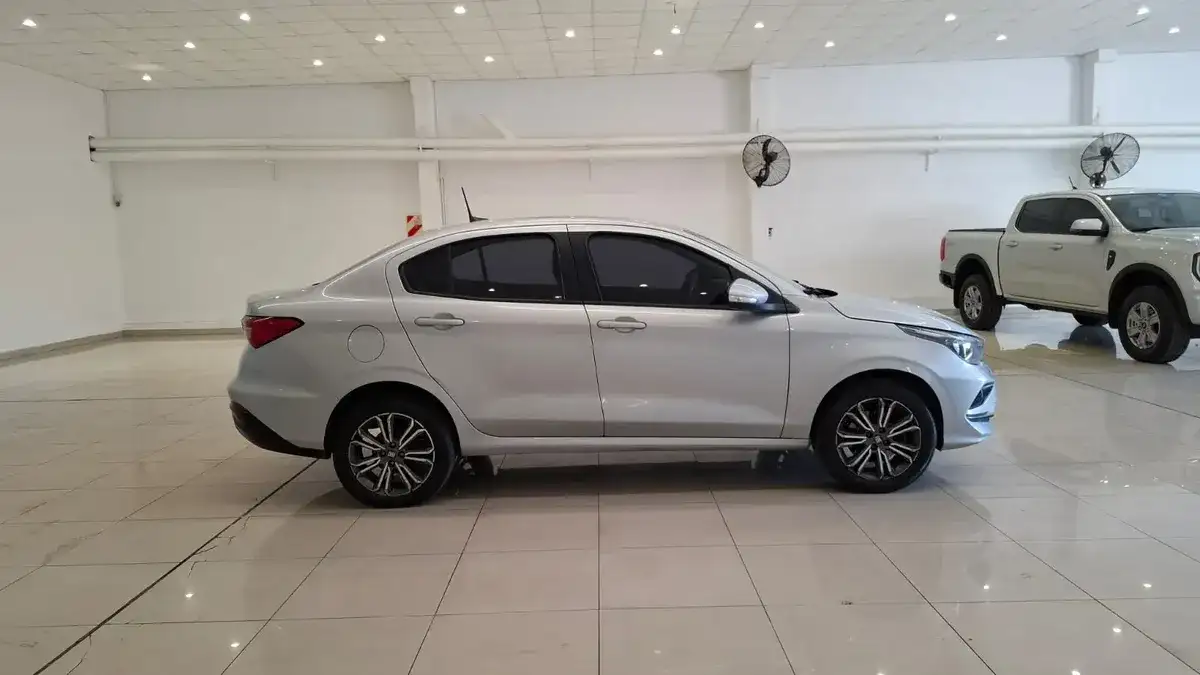 Fiat Cronos 1.8 16V Precision 2022 - foto 5
