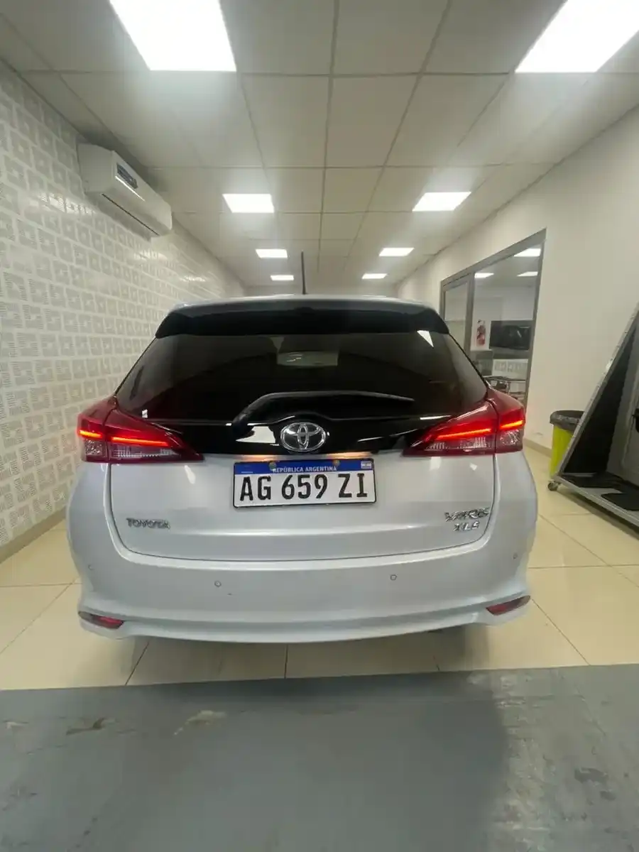 Toyota Yaris 1.5 107Cv Xls Pack Cvt 2024 - foto 4