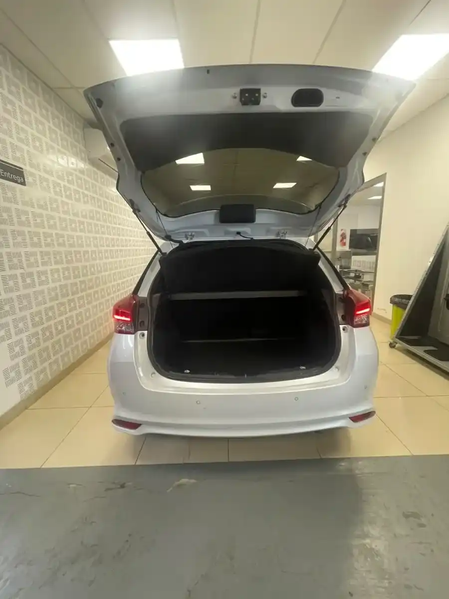 Toyota Yaris 1.5 107Cv Xls Pack Cvt 2024 - foto 5