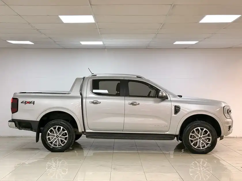 Ford Ranger 2.0 Cd 4X4 Limited At 210Cv 2023 - foto 5