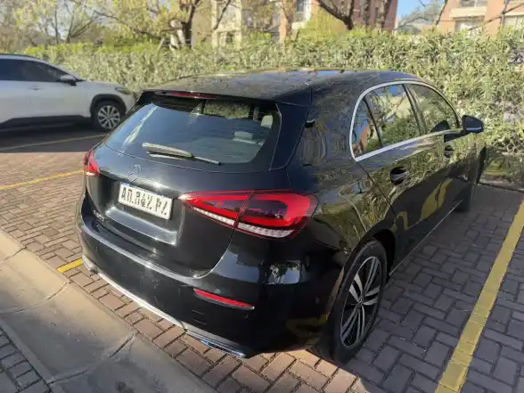 Mercedes-Benz 200 A200 Progressive 2019 - foto 4