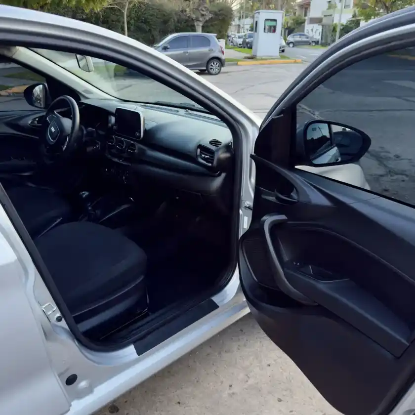 Fiat Cronos 1.3 Gse Drive 2023 - foto 5