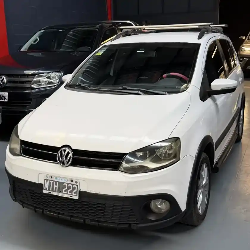 Volkswagen Suran Cross 1.6 Highline 101Cv 2013 - foto 1
