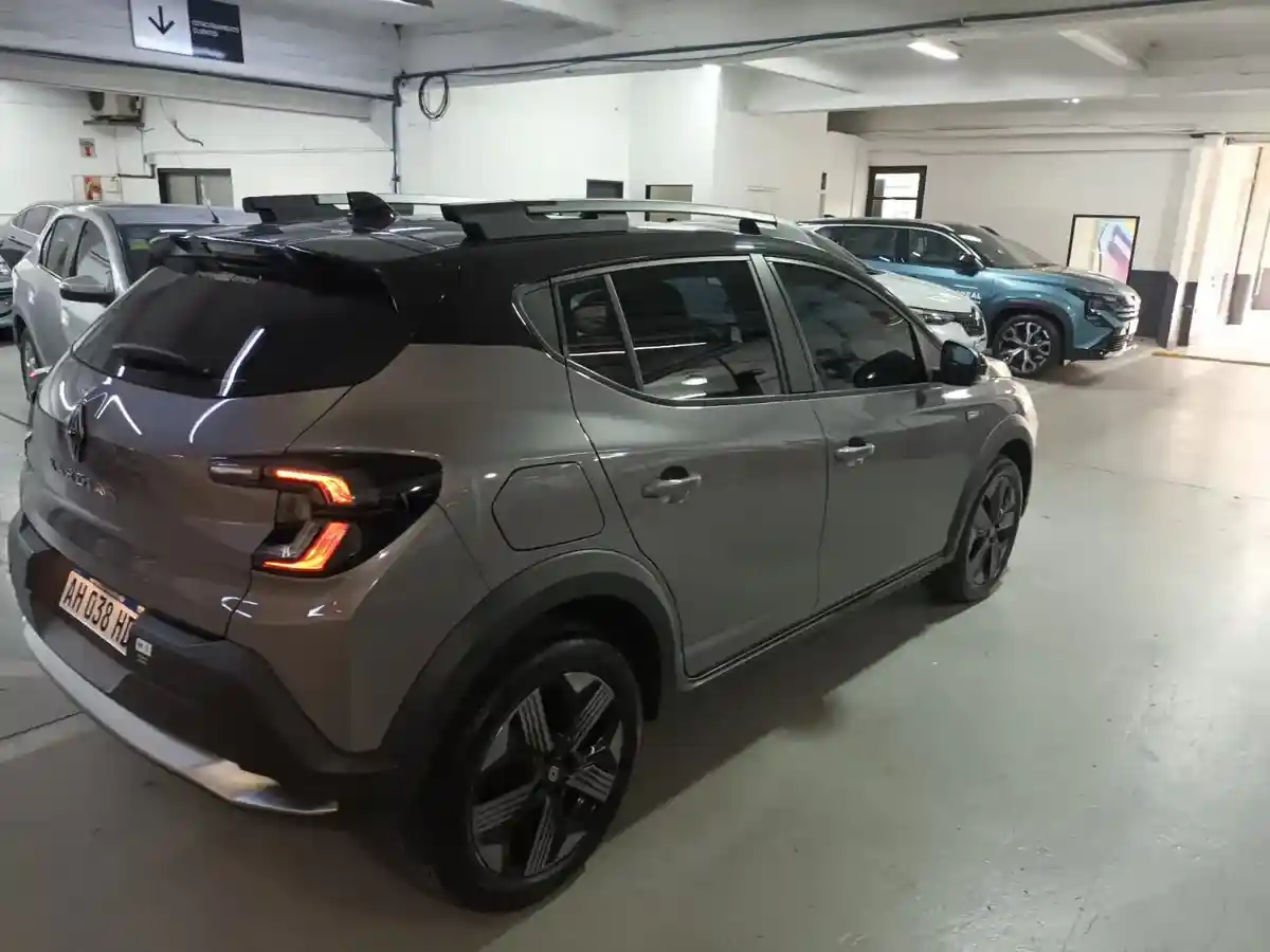 Renault Kardian 1.0 Tce Premiere Edition 200 Edc 2025 - foto 3