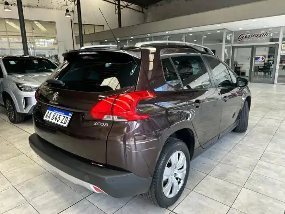 Peugeot 2008 1.6 Allure 2017 - foto 4